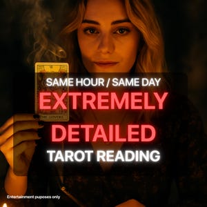 Pode incluir: Uma pessoa segurando uma carta de tarô com o design dos Amantes. A imagem apresenta o texto "SAME HOUR / SAME DAY EXTREMELY DETAILED TAROT READING". As palavras "Apenas para fins de entretenimento" também são visíveis.