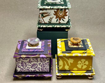 Large Square Button Boxes for Gifts and Favors