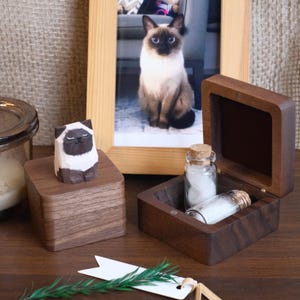 Hand Carved Custom Cat Memorial Box | Personalized Wooden Cat Figurine with Remembrance Wreath | Pet Ashes, Fur, & Teeth Keepsake Box