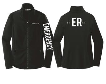Chaqueta de enfermera de urgencias con diseño de estetoscopio de corazón bordado - Uniforme con cremallera para mujer