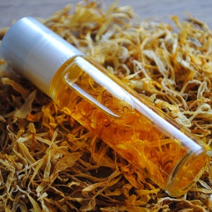 Tangerine All Natural Perfume Oil with Botanicals, Tangerine with Calendula Petals image 3