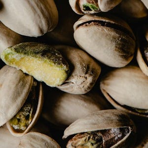 Pistachio Bliss Parfymolja: Nötig Karamell Gourmand Roll-on