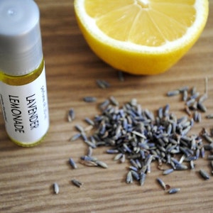 Lavender Lemonade Perfume Oil, Roll On Scent Lemon Citrus Floral Fragrance Essential Oil image 2