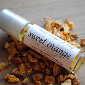 Sweet Orange All Natural Perfume Oil with Botanicals, Sweet Orange and Orange Peel image 4