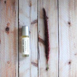 Dark Amber Musk Roll On Cologne Fragrance for Men, Manly Cologne Oil