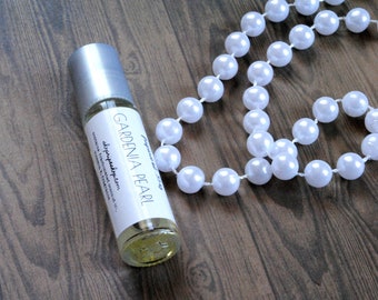 Gardenia Pearl Perfume Oil, Roll On Perfume Floral Rich Sultry Fragrance Unisex