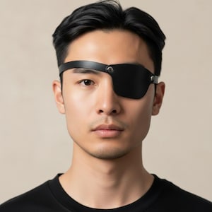 Medieval LARP Eyepatch with Metal Rivets – Comfortable PU Leather Single Eye Patch for Renaissance Faire – Left or Right Eye Fit