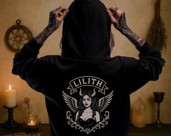 Lilith Hoodie | Dunkles feminines Engel-Dämon Design | Okkultes Ästhetik Unisex Sweatshirt | Witchy Geschenkidee | Heidnische Göttin Hoodie