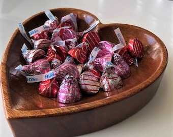 Wooden Heart Bowl, Heart Shaped Wooden Dish Bowl Mahogany, candy dish, ring plate, ring dish, catch all