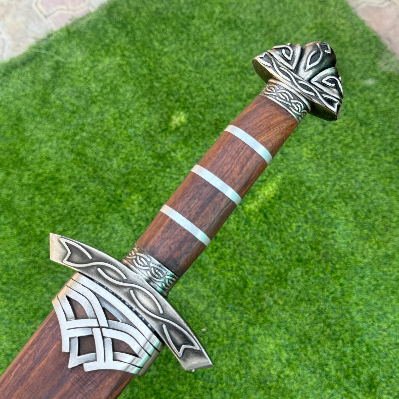 Hand-forged Damascus Viking Sword | Medieval Custom Sword With Wooden ...