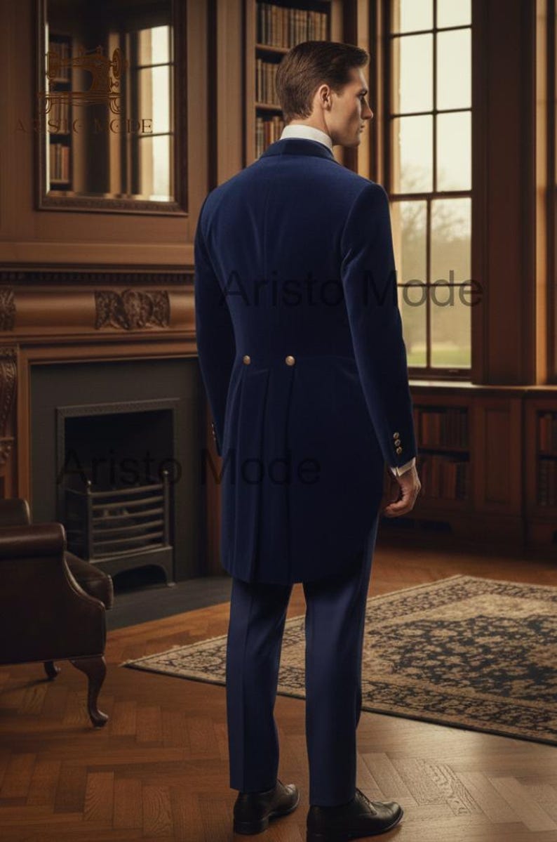 May include: A navy blue velvet tailcoat with gold buttons, paired with matching trousers. The image shows a man from the back, wearing a formal suit. The text "Aristo Mode" is visible on the image.