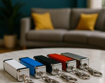 Portable Metal Pocket Ashtray with Keychain – Outdoor Travel Cigarette Holder – Compact Mini Ashtray for Smokers