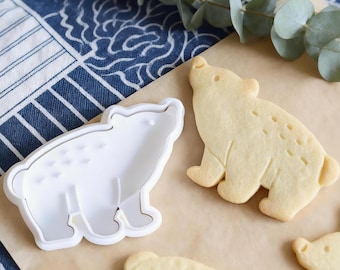 Polar Bear Cookie Cutter: Children's Biscuit Stamp