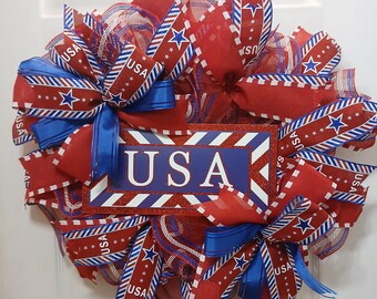 4th of July USA Wreath: Patriotic Door Decor