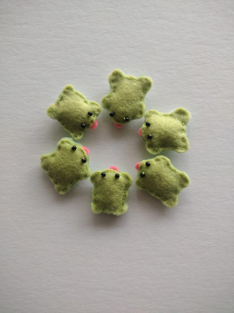 6 pack frog magnet