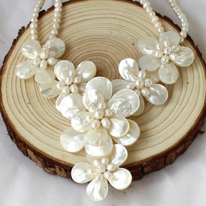 natural Freshwater Pearl shell Flower Necklace Statement Necklace sister gift, friend gift, mothers gift, wedding gift image 3