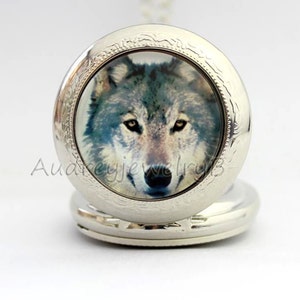 1pcs wolf Watch Pendant with chain /pocket watch/Bridesmaid Christmas gifts, friends children&#39;s gifts Thanksgiving Valentine&#39;s Day