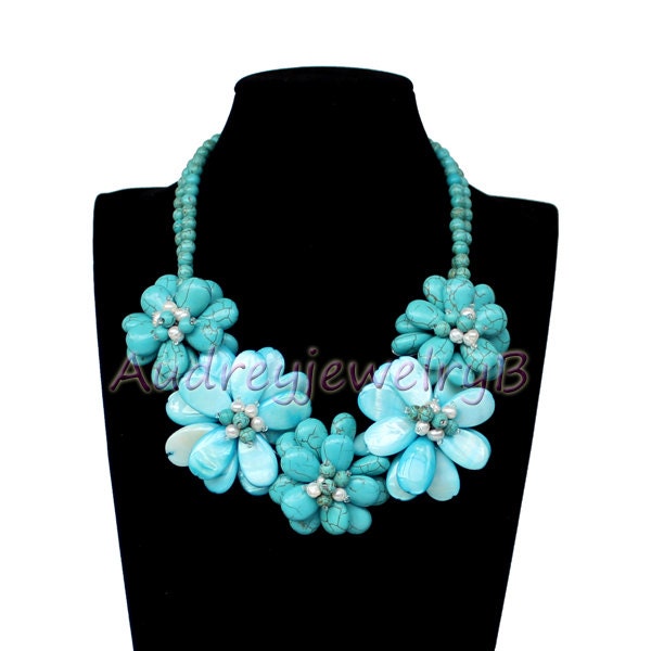 Turquoise MOP shell   pearl beads Flower Necklace  Bib necklace sister gift, friend gift, mothers gift, wedding gift Statement Necklace