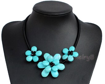 SALE- Turquoise flower Necklace, Navajo Turquoise Necklace, Turquoise Statement Necklace, Bohemian Necklace Bridesmaid Jewelry