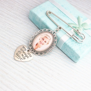 Personalized Brooch Pin for Women Fashion Custom Wedding Bouquet Photo Charm Pin Vintage Corsage Pins Set for Wedding Memorial Gift