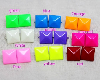 100 pcs 12mm Colored square Pyramid Studs with claws Rivets Punk Rock DIY Rivet Square Rivet Shoes Bag Belt Leather craft accessories