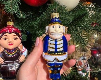 クリスマスくるみ割り人形 - 手作り、ガラス製クリスマスオーナメント