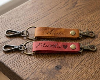 Custom Leather Keychain: Personalized Text Keyring, Gift for Mother's Day, Mama Key Chain