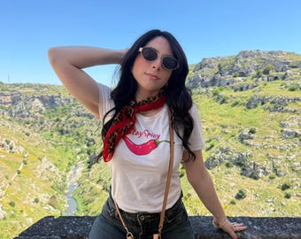 Stay Spicy T-shirt - AC.boutique