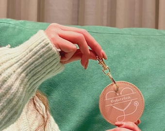 Personalized keychain with healthcare profession - clinic.creations