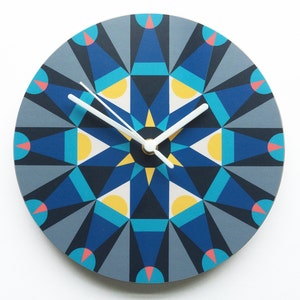 Galaxy clock Grey & blue image 2