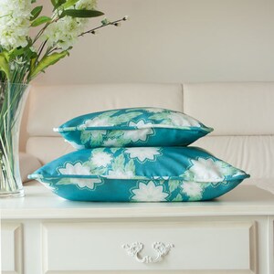 Kanzashi Breeze - cushion - teal
