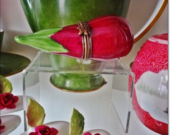 Beautiful Limoges,Unusual Limoge Eggplant/AubergineTrinket Box,Peint Mein Limoges France,Hand Painted