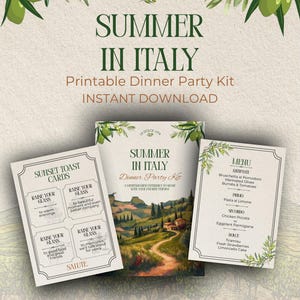 Könnte beinhalten: Ein druckbares Dinner-Party-Set mit dem Titel Summer in Italy, bestehend aus einer zentralen Karte mit Landschaftsmotiv, einer Menükarte mit italienischen Gerichten und einem Bogen mit Toast-Karten, verziert mit grünen Olivenzweigen.