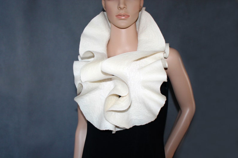 Handmade Felted Scarf collar neck warmer ivory wool scarf Made to order Ruffle scarf jabot White off Felt scarf