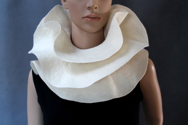 Handmade Felted Scarf collar neck warmer ivory wool scarf Made to order Ruffle scarf jabot White off Felt scarf