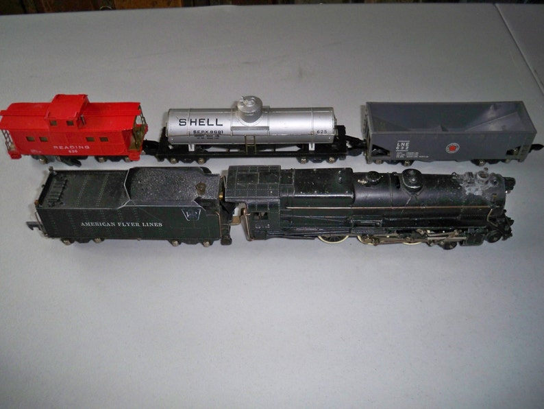 vintage american flyer trains