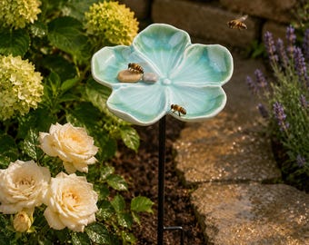 Ceramic Bee Waterer Stake Pollinator Water Station Butterfly Puddler Dish for Outdoor Garden Yard