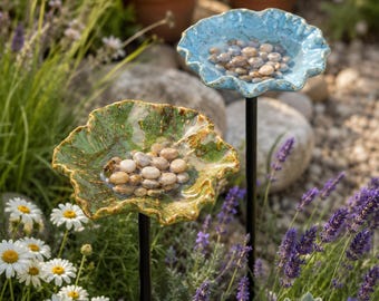 Ceramic Leaf Garden Dish, Outdoor Garden Decor, Handmade Leaf Bowl for Planters Flower Beds
