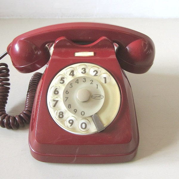 Vintage Italian Red Phone