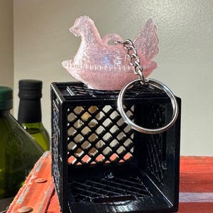 Indiana - Llaveros inspirados en la gallina en el nido Peony Glass