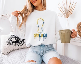 Sweden Trophy Colors Soccer Minimalist Graphic Tee, Splash Cup Style Football Design for Fans, 2026 World USA Animated Unisex T-Shirt