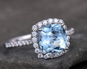 Anillo de compromiso de topacio azul de 8 mm con talla cojín, anillo de promesa con gema azul, circonitas cúbicas engastadas en pavé, plata de ley 925, anillo nupcial, regalo para ella, Kbestdesing