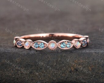 Anillo de boda de ópalo alejandrita, anillo de media eternidad de oro rosa de 14k, anillo apilable Art Déco, regalo de aniversario para mujer con promesa nupcial