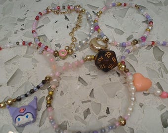 Critical Cutie – 5 Piece D20 Charm Bracelet Stack