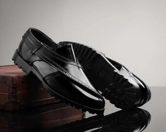 Men’s Black Leather Kaptaan Chappal: Ethnic Handmade Footwear Men main image 2