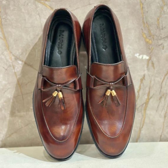 Handmade Brown Leather Tassel Loafers | Men display picture 1