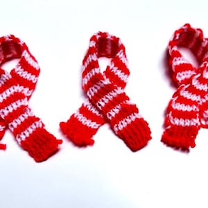 Mini knit scarf, red & white striped - Perfect for Fairy Gardens, doll fashion, miniature decorations, Christmas winter crafts