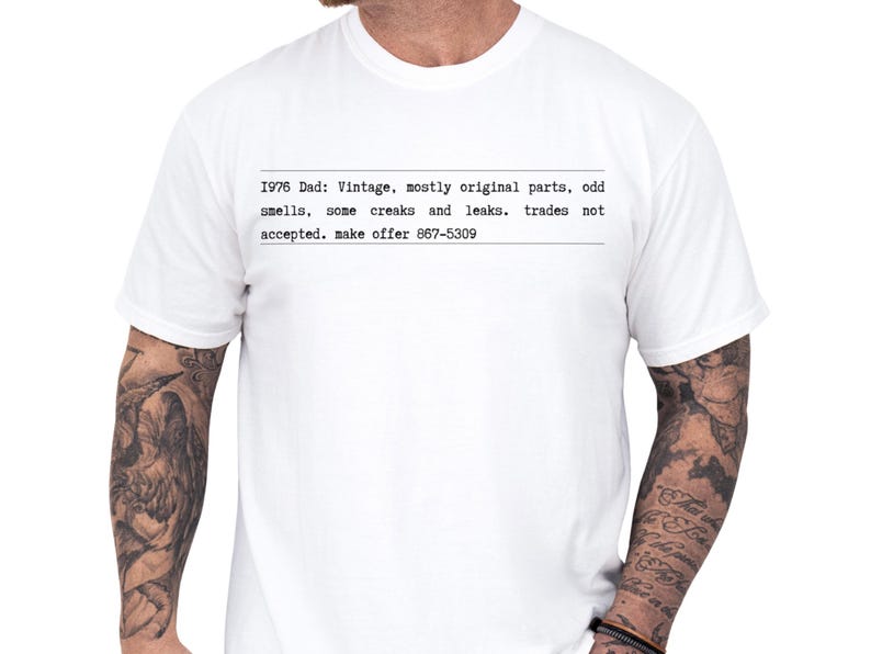 Black retro birthday shirt with funny dad shirt text reading 1976 Dad vintage, a playful aged to perfection style for a 50th birthday tee or gift for dad 50th, perfect as a birthday party shirt or fathers day gift with cool vintage feel