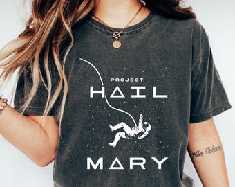 Camiseta espacial de astronauta rocoso del Proyecto Ave María, camiseta gráfica inspirada en el Proyecto Ave María, un bonito regalo de astronomía para ella.
