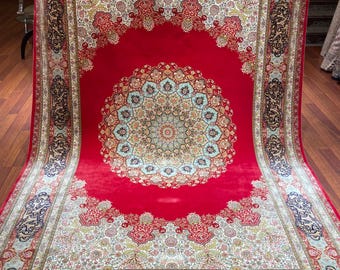 Tappeto persiano in seta 7 x 10 piedi - Medaglione ispirato a Tabriz, centro rosso, 170 canne ad alta densità